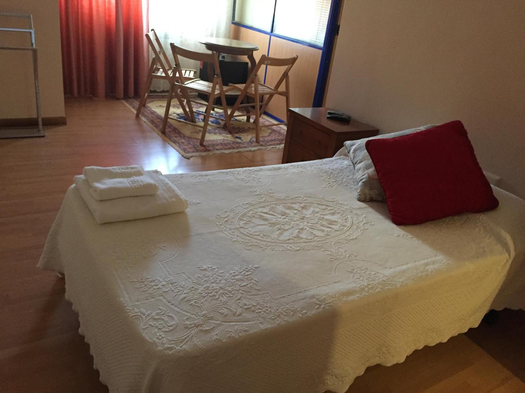 Hotel Santa Cruz Montaos Ruang foto